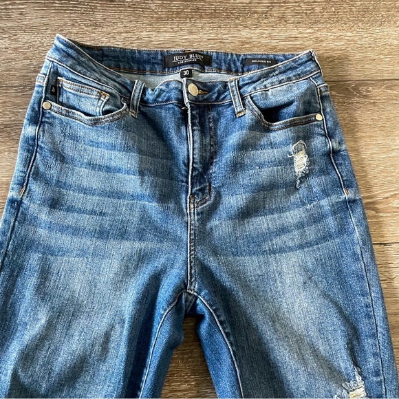 Judy Blue Distressed Relaxed Fit Jeans High Rise Style JB88242 Size 30 - Picture 6 of 11